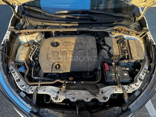 Toyota Corolla 2013, 500,000 km - 1.6 l - Bakı