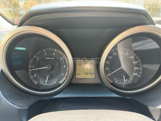 Toyota Land Cruiser Prado 2010, 176,500 km - 2.7 l - Bakı