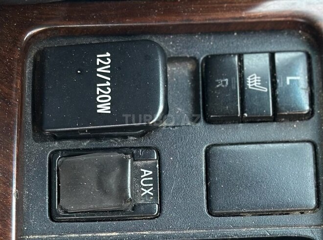 Toyota Land Cruiser Prado 2010, 176,500 km - 2.7 l - Bakı