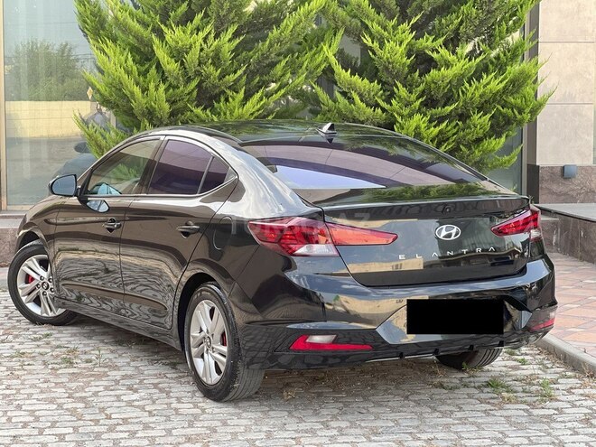 Hyundai Elantra 2019, 97,000 km - 2.0 l - Bakı