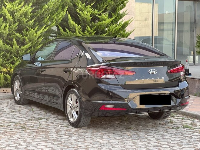 Hyundai Elantra 2019, 97,000 km - 2.0 l - Bakı