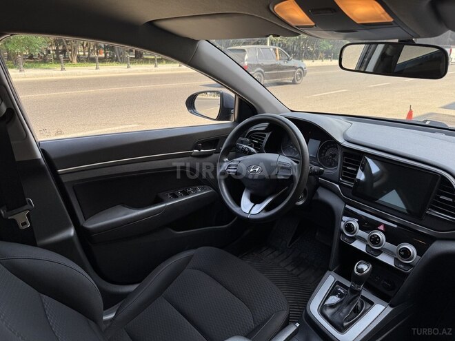 Hyundai Elantra 2019, 89,717 km - 1.6 l - Bakı