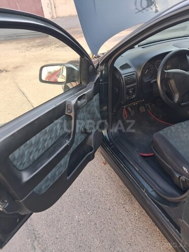 Opel Astra 1998, 250,000 km - 1.6 l - Bakı