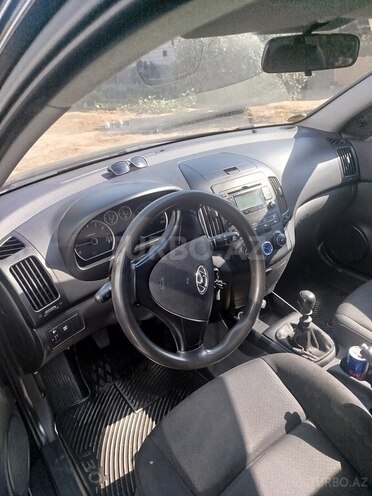 Hyundai i30 2008, 252,000 km - 1.4 l - Bakı
