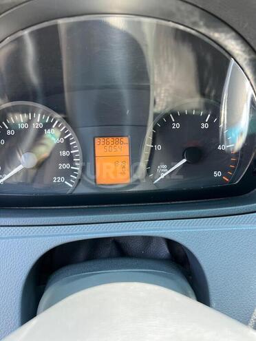 Mercedes Vito 111 2010, 261,423 km - 2.1 л - Bakı
