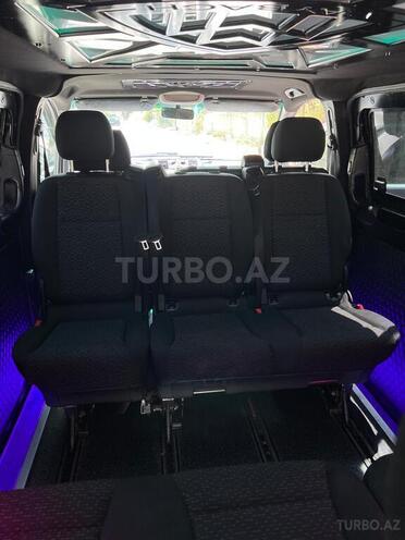 Mercedes Vito 111 2010, 261,423 km - 2.1 л - Bakı