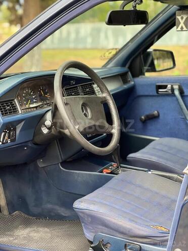 Mercedes 190 1991, 369,395 km - 1.8 l - Lənkəran