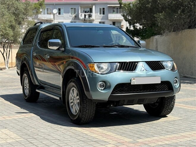 Mitsubishi L200 2008, 178,225 km - 2.5 l - Bakı