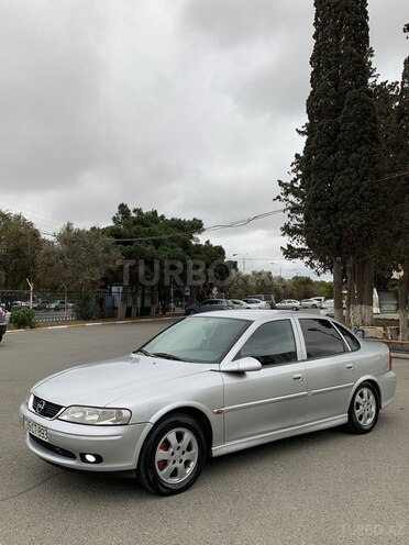 Opel Vectra 2001, 220,000 km - 1.6 л - Sumqayıt
