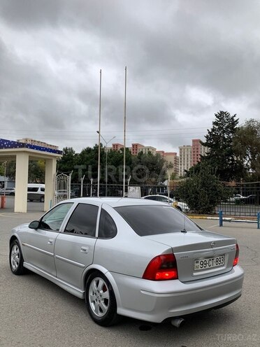 Opel Vectra 2001, 220,000 km - 1.6 л - Sumqayıt