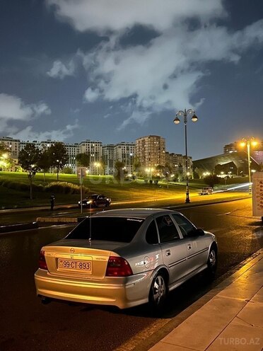 Opel Vectra 2001, 220,000 km - 1.6 л - Sumqayıt