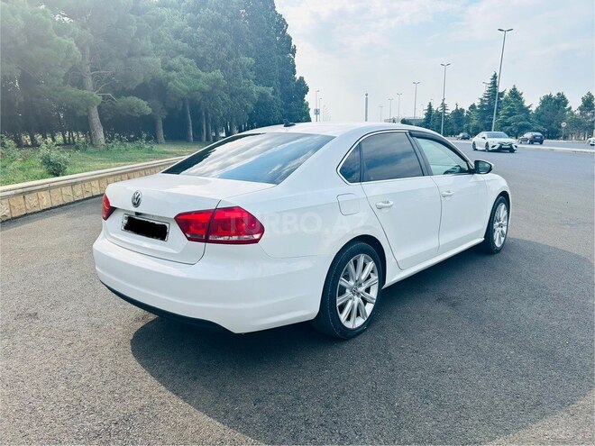 Volkswagen Passat 2012, 178,000 km - 2.5 l - Gəncə