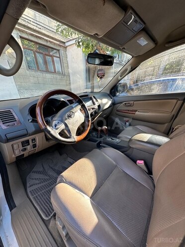 Toyota Fortuner 2013, 177,000 km - 2.7 l - Bakı