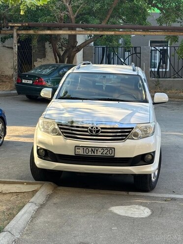 Toyota Fortuner 2013, 177,000 km - 2.7 l - Bakı