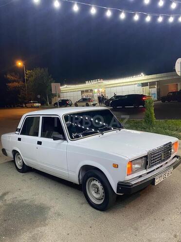 LADA (VAZ) 2107 2009, 82,000 km - 1.6 л - Şirvan