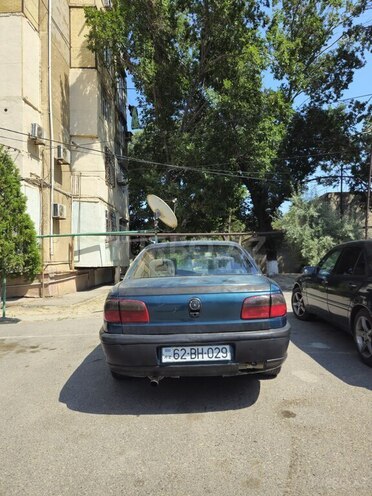 Opel Omega 1996, 265,000 km - 2.0 l - Sumqayıt