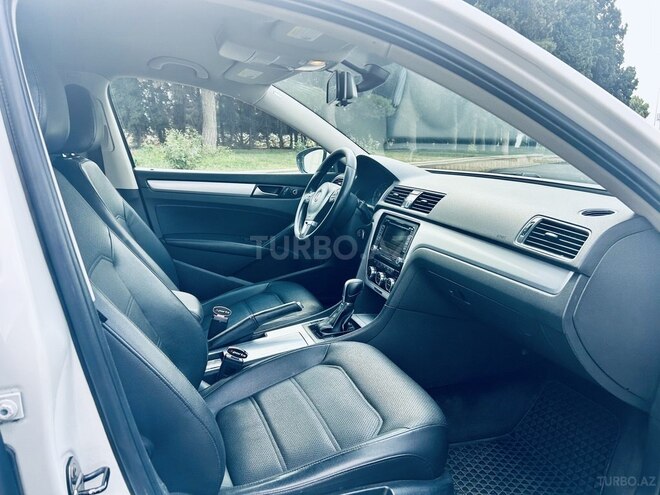 Volkswagen Passat 2012, 178,000 km - 2.5 l - Gəncə