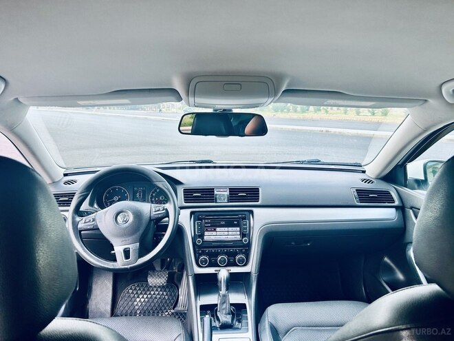Volkswagen Passat 2012, 178,000 km - 2.5 l - Gəncə