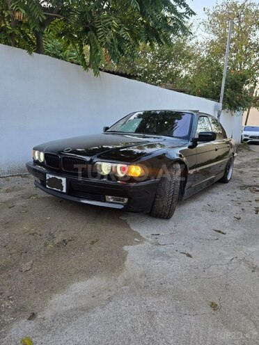 BMW 728-11