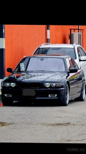 BMW 728-12