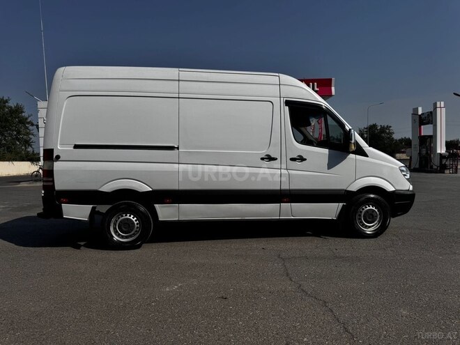 Mercedes Sprinter 312 2009, 190,500 km - 2.7 л - Yevlax