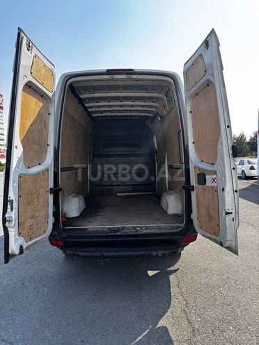 Mercedes Sprinter 312 2009, 190,500 km - 2.7 л - Yevlax