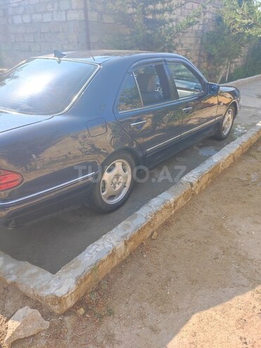 Mercedes E 320 1996, 500,000 km - 3.2 l - Bakı