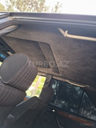 Mercedes E 300 d 1995, 250,000 km - 3.0 l - Bakı