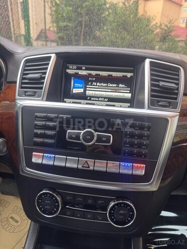 Mercedes GL 500 4MATIC 2014, 260,000 km - 4.7 l - Bakı