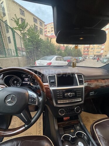 Mercedes GL 500 4MATIC 2014, 260,000 km - 4.7 l - Bakı
