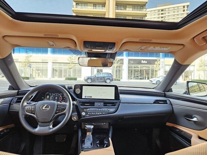 Lexus ES 300h 2023, 23,000 km - 2.5 l - Bakı