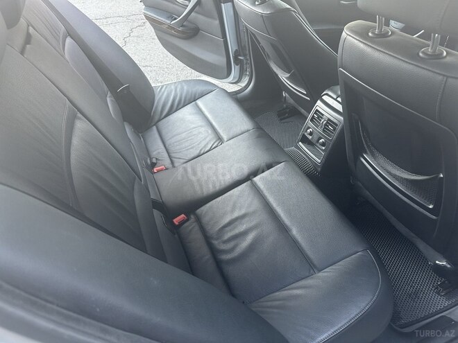 BMW 320 2010, 215,000 km - 2.0 l - Bakı