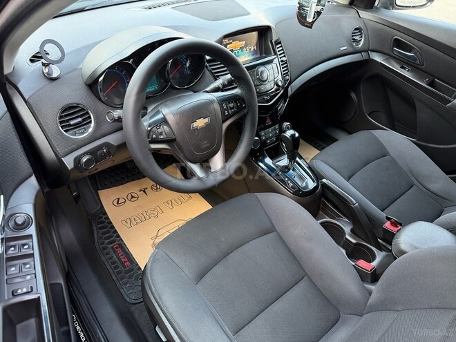 Chevrolet Cruze 2015, 135,000 km - 1.4 л - Gəncə