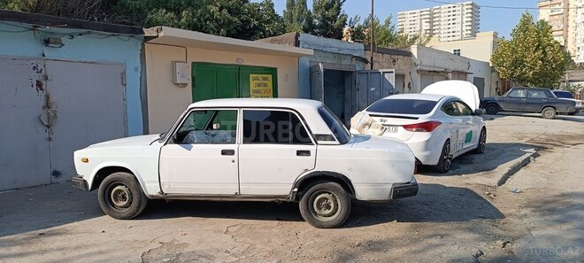 LADA (VAZ) 2107 1999, 252,000 km - 1.6 л - Bakı
