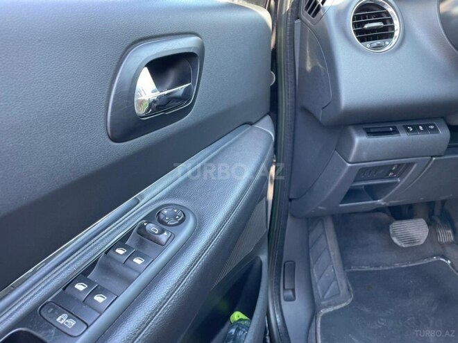 Peugeot 3008 2012, 212,000 km - 1.6 l - Bakı