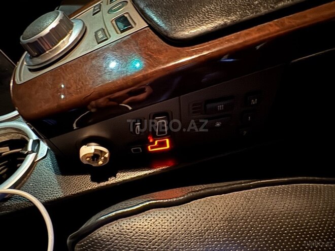 BMW 740 2005, 285,000 km - 4.0 l - Bakı
