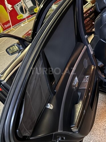 BMW 740 2005, 285,000 km - 4.0 l - Bakı