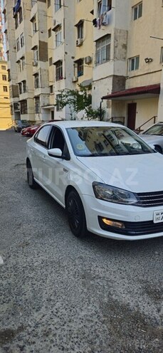 Volkswagen Polo 2018, 216,000 km - 1.6 l - Bakı