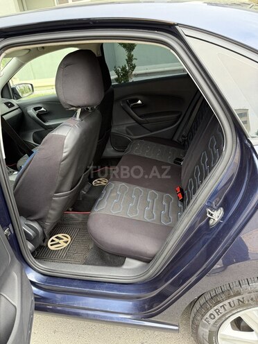 Volkswagen Polo 2015, 184,320 km - 1.6 л - Lənkəran