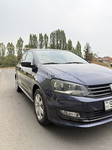 Volkswagen Polo 2015, 184,320 km - 1.6 л - Lənkəran