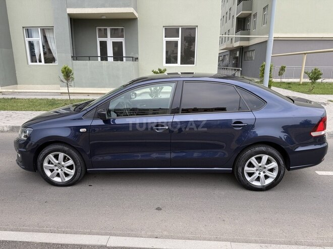 Volkswagen Polo 2015, 184,320 km - 1.6 л - Lənkəran