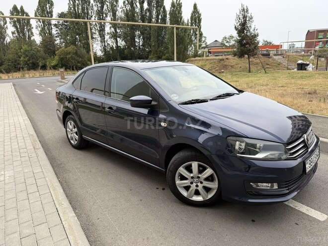 Volkswagen Polo 2015, 184,320 km - 1.6 л - Lənkəran