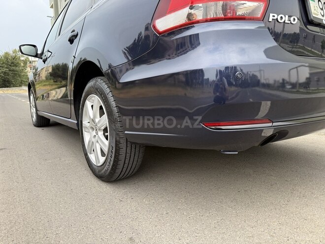 Volkswagen Polo 2015, 184,320 km - 1.6 л - Lənkəran