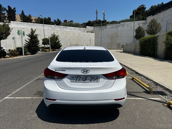 Hyundai Elantra 2015, 152,888 km - 1.8 л - Bakı
