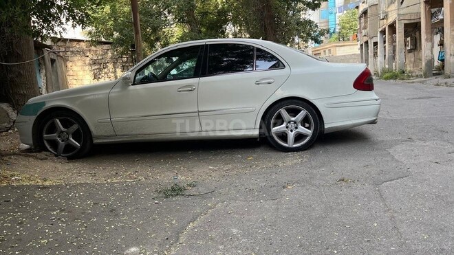 Mercedes E 350 2007, 187,000 km - 3.5 l - Bakı