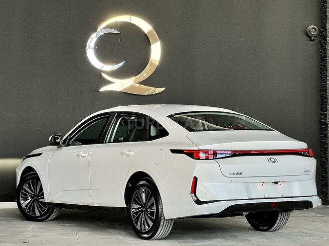 Changan Qiyuan A05-21