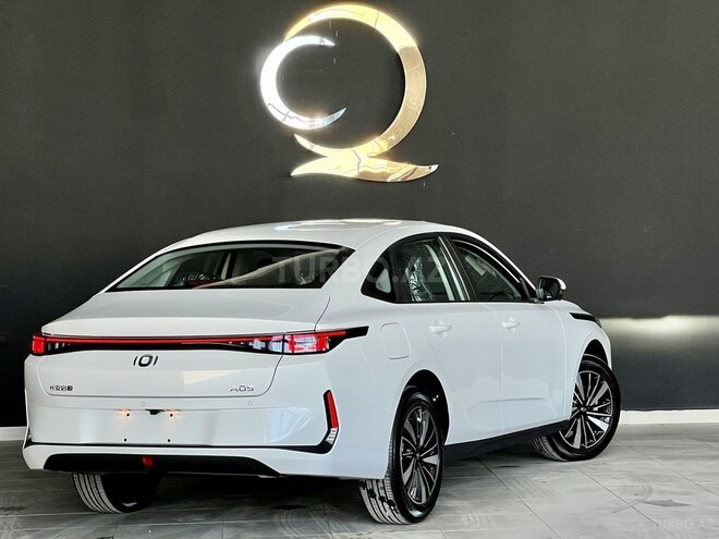 Changan Qiyuan A05-16