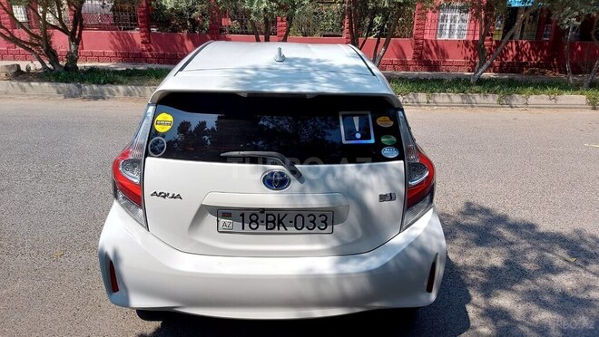 Toyota Aqua 2018, 67,800 km - 1.5 l - Salyan