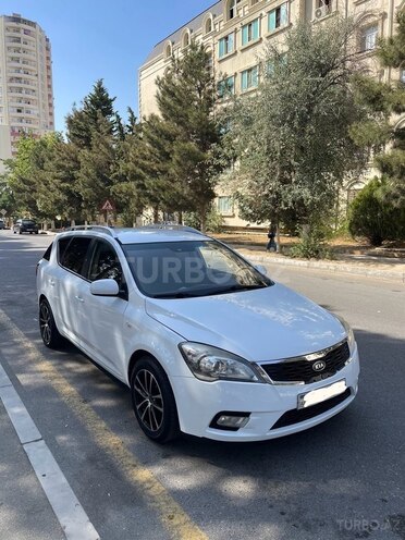 Kia Ceed 2010, 330,000 km - 1.4 l - Xırdalan