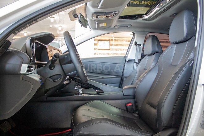 Hyundai Elantra 2024, 2,000 km - 1.6 л - Bakı